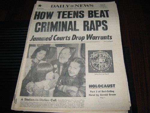 New York Daily News Newspaper (Jacqueline Onassis , Holocaust by Gerald Green , Nettles Munson, April 17 , 1978)