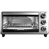 BLACK+DECKER TO1303SB 4-Slice Toaster Oven, Silver