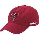 Reebok Tampa Bay Buccaneers Fitted Sideline Slouch Hat Medium