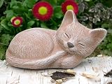 Eigenschaften Tiefes Kunsthandwerk GbR  / Tierfigur Steinfigur Katze klein liegend terracotta
