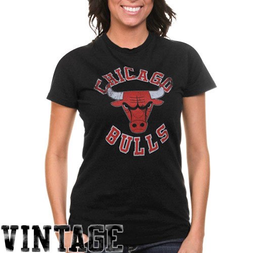Mitchell & Ness Chicago Bulls Ladies Vintage Circle Logo Premium T-Shirt - Black (Small)