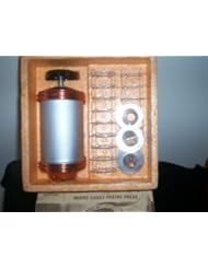 Single Detail Page Misc: Vintage MIRRO Cookie and Pastry Press M-0358-22 - MIRRO