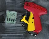 EXCLUSIVE JB200 TAGGING PACKAGE- Original SHARK III Tagging Gun 5 Needles and 5000 Fasteners/Barbs