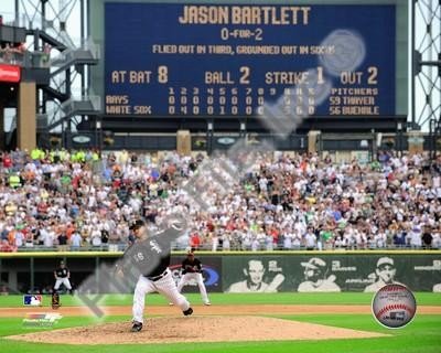 Mark Buehrle White Sox Perfect Game with Scoreboard 8x10