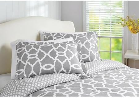 5-piece Bedding Comforter Set Includes a Comforter, Two Shams and Two Decorative Pillows (Full/Queen)