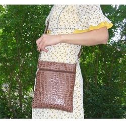 InStyleeReaderTravelBagforebookReader,BrownColor