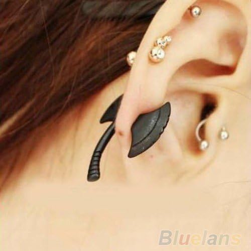 Punk Cool Black Stereoscopic Ax/ Hatchet Impalement Men's/ Women's Stud Earring