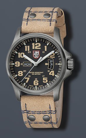 Luminox 1823 Men's Atacama Field Day Date Watch 
