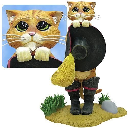 Shrek Puss 'n Boots Statue (Attakus Action Figure - )