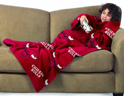 NBA Chicago Bulls Youth Comfy Throw, Officially Licensed Blanket with Sleeves by Northwest