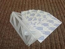 REPLACEMENT STICKY PADS FOR CLOTHES MOTH TRAPS