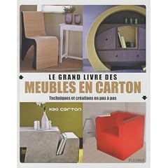 Grand livre des meubles en carton