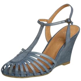 Click here to buy One of 2 Ladies 157 Wedge Sandal by One of 2.