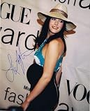 LIV TYLER - Lovely AUTOGRAPH - Signed 8x10 Photo