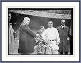 IMAGE OF Photo (M): Edward McCall presents a silver basket of flowers to New York Giants manager John McGraw