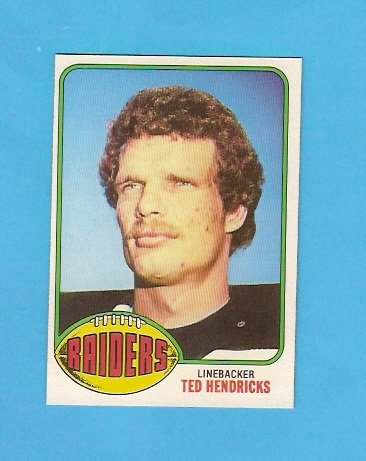 Ted Hendricks 1976 Topps Football Card (Oakland Raiders) (Baltimore Colts)