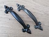 IRONMONGERY WORLDﾂｮCAST IRON ORNATE FLEUR DE LYS PULL HANDLE KITCHEN CABINET CUPBOARD DRAWER DOOR (A