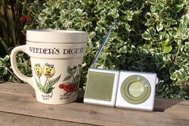 Garderns Anti Bug Mug and Radio Gift Set