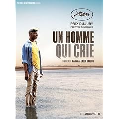 Un homme qui crie