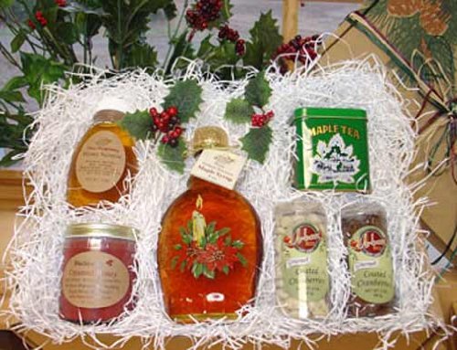 Seasons Greetings Honey & Maple Syrup Gift Box