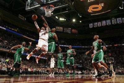 Boston Celtics v Cleveland Cavaliers: Mo Williams and Glen Davis Photographic Poster Print by David Liam Kyle, 8x12