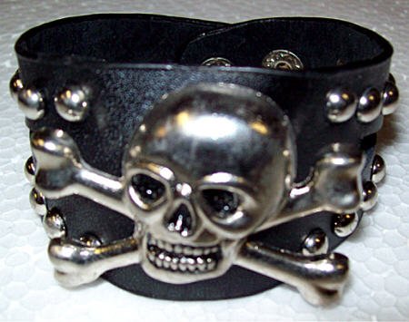 Click here to buy Black Leather Skull & Crossbones Studded Wristband by Coolstuff4U.