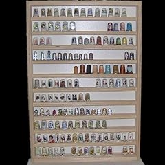 V75 Sammler Vitrine Wandvitrine Setzkasten Fingerhut Fingerh�te Sammlervitrine