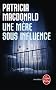Une m�re sous influence