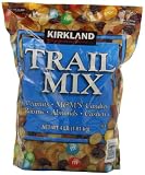 Signature Trail Mix, Peanuts, M and M Candies, Raisins, Almonds and Cashews, 4 Pound