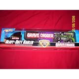 Hot Wheels Heavy Duty Hauler Monster Jam Truck Transporter Grave Digger 1:64 Scale