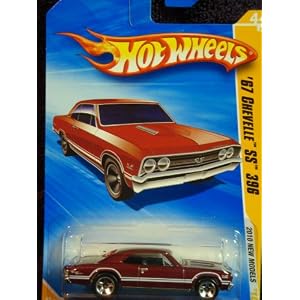 Hot Wheels Detailed Diecast '67 Chevelle SS 396 5 Spoke 2010 New Models 1:64 Scale