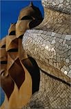 Produkt-Bild: Poster 20 x 30 cm - "Close up of mosaic and chimney pots: detail of Casa Mila by Antoni Gaudi - Barcelona, Catalunya" von Damien Simonis / Lonely Planet Images - auch in anderen Gr&ouml;&szlig;en und als Leinwandbild erh&auml;ltlich