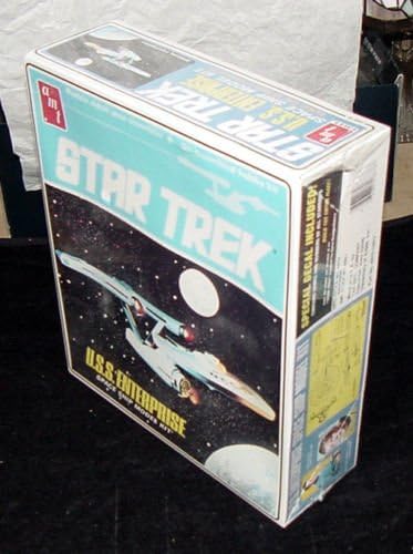 1983 Re-Issue Star Trek U.S.S. Enterprise Space Ship Model Kit
