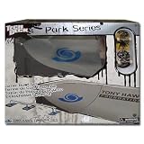 Tech Deck - 20017196 - V�hicule Miniature - Skate Park + 1 Finger Skate Exclusif - Terrine de coin Ensemblepar Tech Deck