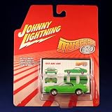 1969 AMC AMX #3 * GREEN * Johnny Lightning 2006 MUSCLE CARS 1969 1:64 Scale Die Cast Vehicle