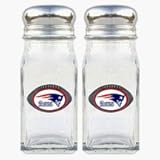 Review Bergamot  / New England Patriots Salt and Pepper Shaker Set