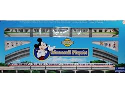 NEW Walt Disney World Deluxe Monorail Train Playset Toy Epcot Scale Model Train System