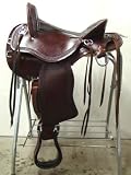 16 DOUBLE T Tooled Endurance Saddle - No Horn MAHOGANY