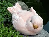 Eigenschaften Tiefes Kunsthandwerk GbR  / Steinfigur Tierfigur Amsel groß terracotta