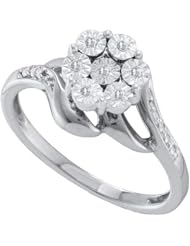 0.04CTW DIAMOND FLOWER RING