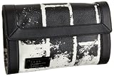 L.A.M.B. Newcombe Clutch