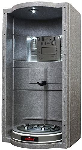 Iron Man 3 Hot Toys Diorama Series 1/6 Scale Environment Hall of Armor [House Party Protocol] by IRON MAN 3