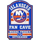 NHL New York Islanders 11/17-Inch Fan Cave Wood Sign