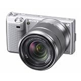 Sony NEX-5KS Systemkamera (14 Megapixel, 7,5 cm (3 Zoll Display), Live View, Full HD Videoaufnahme) Kit silber inkl. 18-55mm Objektivvon "Sony"