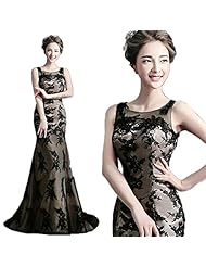Sexy Lace Scoop Neck Evening Dress  with a Brush/Sweep Train 