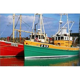 photographie Fishing boats, Balbriggan harbour. est disperible en (L x H): 90 x 60 cm de E. Clarke