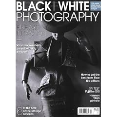 BLACK + WHITE PHOTO