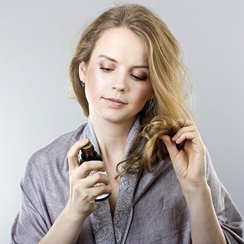 Nature Silk Tea Tree Oil Australia - Premium Quality 30 Ml. 100% Natural & Pure Tea Tree Essential Oil - Built in Dropper - Therapeutic Grade - Numerous Skin Benefits - Derived From the Leaves of the Melaleuca Alternifolia, Native Australian Tree. Natural Antiseptic - The Best Home Remedy for Variety of Skin Conditions Including Combating Dandruff, Acne, Lice, Skin Tags, Toenail Fungus, Ringworm and Other Skin Infections. Used for Household Cleaning and in Homemade Recipes.