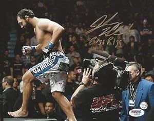 Johny Hendricks Signed UFC 8x10 Photo COA Picture Autograph 171 167 158 - PSA/DNA Certified - Autographed UFC Photos