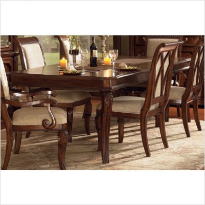 Wynwood Granada Leg Table Pine Finish